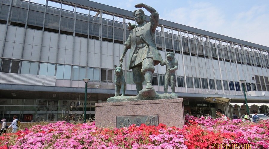 🍑 모모타로 동상 이미지 5